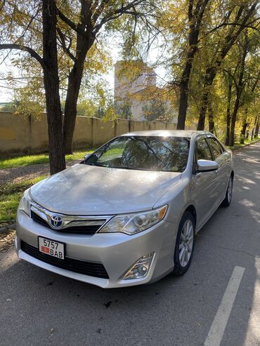 Toyota: Toyota Camry: 2012 г., 2.5 л, Вариатор, Гибрид, Седан