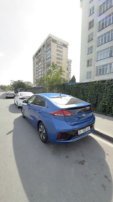 sonata nurais: Hyundai Ioniq: 2018 г., 1.6 л, Робот, Гибрид, Хэтчбэк — 4