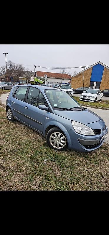 kamera za auto: Auto u dobrom stanju redovno servisiran. Uskoro je vreme za veliki — 5