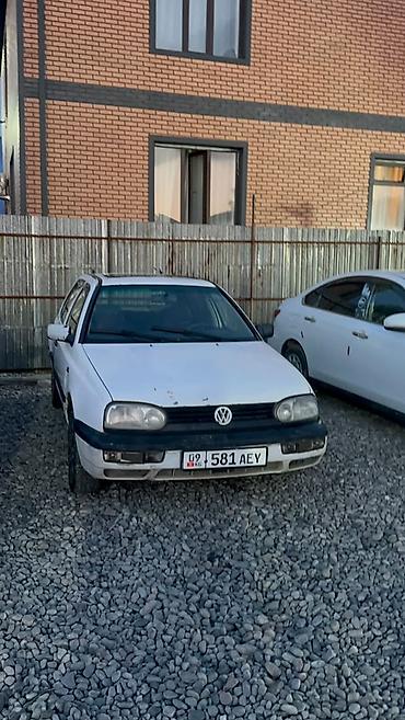 jac 9: Volkswagen Golf: 1996 г., 1.6 л, Механика, Бензин, Хэтчбэк — 2