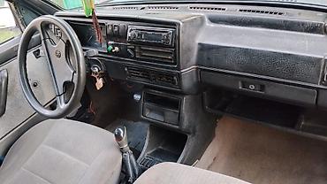 bmw 5: Volkswagen Jetta: 1989 г., 1.8 л, Механика, Седан — 7