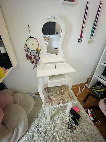komode matis akcija: Toaletni sto sa ogledalom i tabureom – vintage/shabby chic stil - — 1