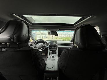 terrano 2: Toyota Avalon: 2022 г., 2.5 л, Вариатор, Гибрид, Седан — 4