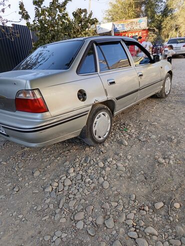 денфер тди: Daewoo Nexia: 2005 г., 1.6 л, Механика, Бензин, Седан