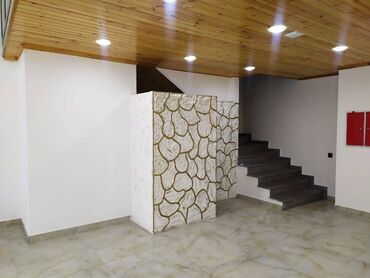 Digər kommersiya daşınmaz əmlakı: Nərimanov rayonu 2 mərtəbəli,sahəsi 100 kv/m olan, 2 otağlı obyekt — 12