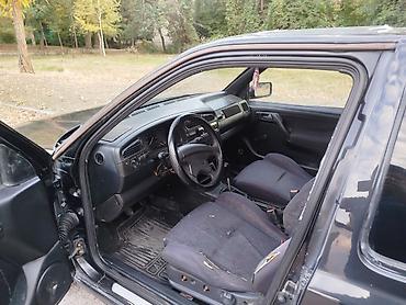 Volkswagen: Volkswagen Vento: 1993 г., 1.8 л, Механика, Бензин, Седан — 5