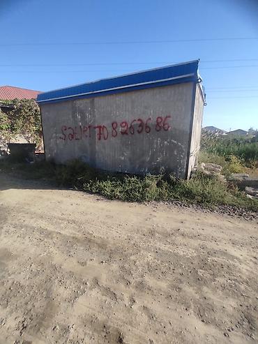 Metalkonstruksiya konteyner-bina - Ölçü: təxmini orta ölçülü