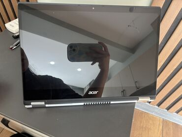 Acer: Acer noutbuk – nazik və yüngül alüminium gövdə, gümüşü rəng. - Ekran — 5