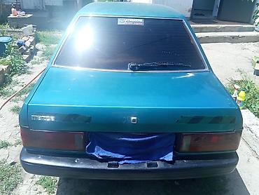 гольы 3: Mazda 323: 1986 г., 1.5 л, Механика, Бензин, Седан — 3