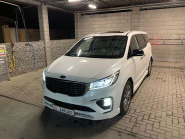 бемвы машина: Kia Carnival: 2018 г., 2.2 л, Автомат, Дизель, Минивэн