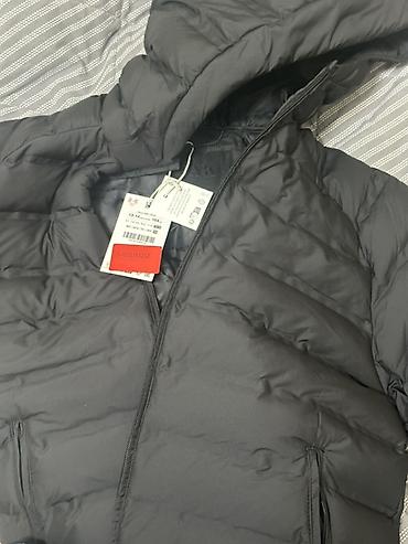 коляска изи волкер: Пуховик ZARA с капюшоном, черный. Куртка не носилась новая!!! Продам — 1