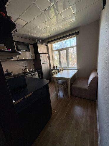 Uzunmüddətli kirayə mənzillər: Xətai rayonu,Ukraniya dairəsinə yaxın,Heydər parkının üstündə.9 — 9