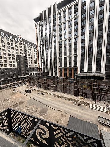 Продажа квартир: 3 комнаты, 108 м², Асанбай мкр Элитка, 5 этаж, ПСО (под самоотделку) at lalafo.kg — 14 Продажа квартир: 3 комнаты, 108 м², Асанбай мкр Элитка, 5 этаж, ПСО (под самоотделку) — 14