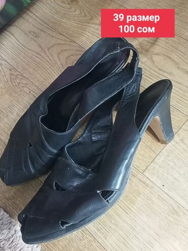 ботинки 40 размер: Женская обувь, есть примерка с бесплатной доставкой по городу