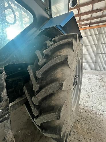 Тракторы МТЗ (Беларус): Трактор МТЗ Беларус 892.2 с фронтальным погрузчиком 2022 года — 12