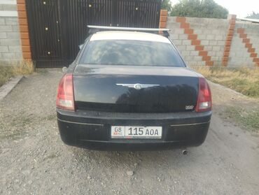 хово машина: Chrysler 300C: 2004 г., 2.7 л, Автоматтык, Газ, Седан