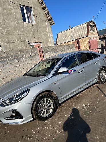 Hyundai: Hyundai Sonata: 2019 г., Седан — 2