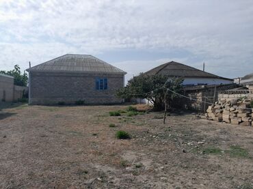 купить дом в амираджанах: Təcili ev satılır