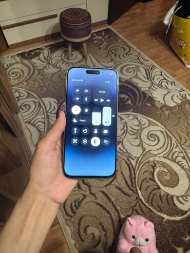 dubay telefon: IPhone 16 Pro Max, 256 ГБ, White Titanium, Гарантия, Отпечаток пальца, Беспроводная зарядка