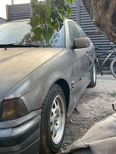 продажа бмв 5 серии: BMW 3 series: 1994 г., 1.6 л, Механика, Бензин, Седан — 5