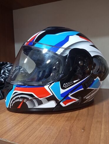 Nərdlər: Yep yeni moto kask satılır XL razmer başıma yekə olduğu üçün satıram