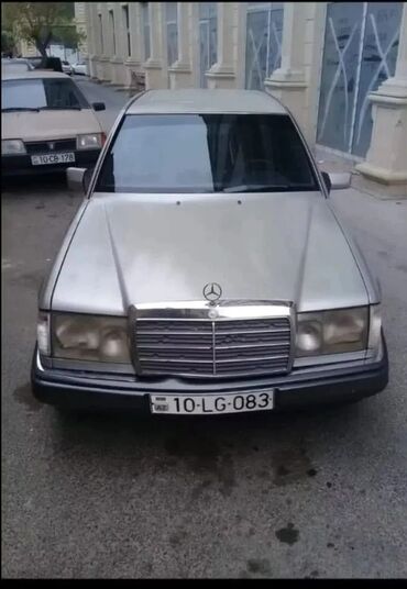 mercedes kreditle satisi: Mercedes-Benz E 230: 2.3 l | 1990 il Sedan