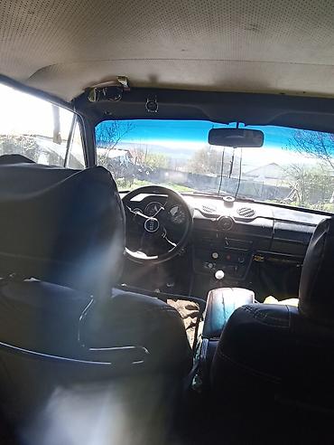 VAZ (LADA): VAZ 2106, ağ rəng, sedan gövdə. - Mühərrik: benzin, karbüratorlu — 5