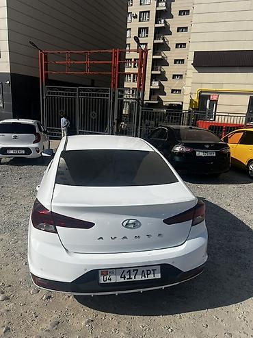 Продажа авто: Hyundai Avante: 2019 г., Газ, Седан — 3
