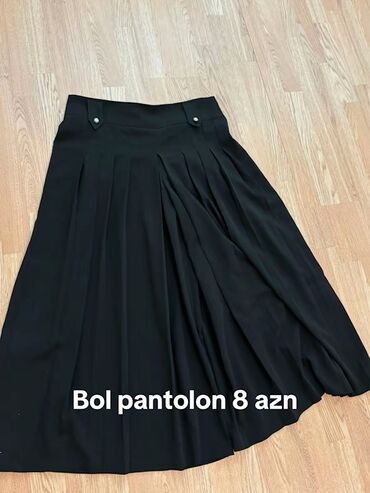 Pencəklər: Qadın geyimləri – müxtəlif modellər - Qara qısa bleizer: klassik — 23