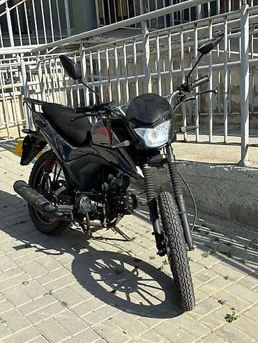 yamaha 550: Sened var.Mator karopka söz ola bilməz.Tek problemi sol plasmasları — 1