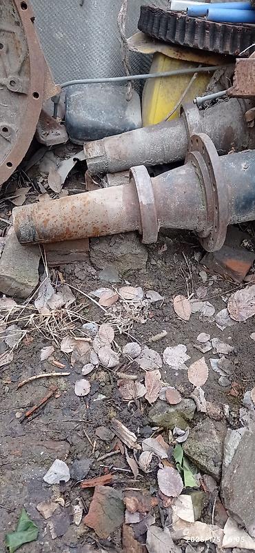 Другие автоуслуги: Гипоид чулок на Зил 130 . есть лобовой стекло на ЗИЛ 130.рабочий — 11