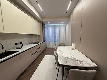 квартиры нурзаман: 2 комнаты, 75 м², Элитка, 7 этаж, Дизайнерский ремонт — 4