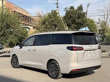 roewe e5: JAC : 2026 г., Электромобиль, Минивэн — 2