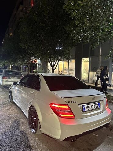 Mercedes-Benz: Mercedes-Benz C-Class: 3 l. | 2012 έ. Λιμουζίνα — 2