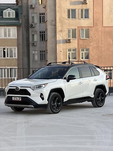 Toyota: Toyota RAV4: 2020 г., 2.5 л, Автомат, Гибрид, Кроссовер — 3
