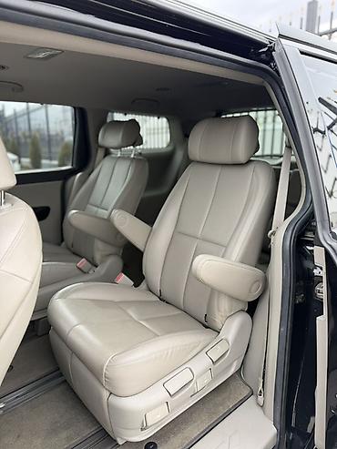 Kia: Kia Carnival: 2019 г., 2.2 л, Автомат, Дизель, Минивэн — 9