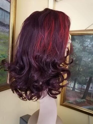 Perike i klipse: Poluprirodne perike
Za cene pitajte nisu sve iste
Od 3500 do 7500 — 2