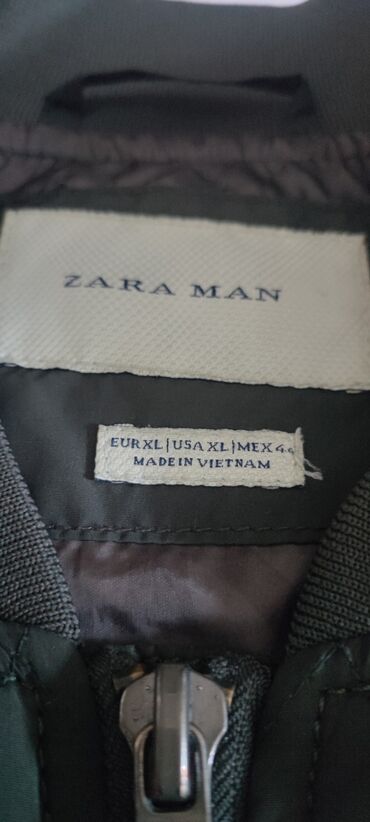 Muška odeća: Jakna Zara, XL (EU 42), bоја - Maslinasto zelena