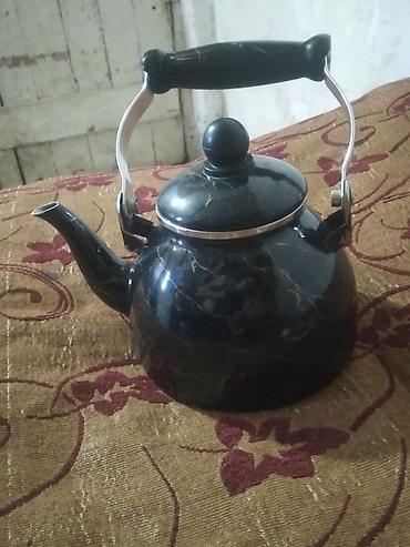 top çaylar: Qara mermer naxışlı çaydan - Material: Metal gövdə, parlaq qara örtük — 1
