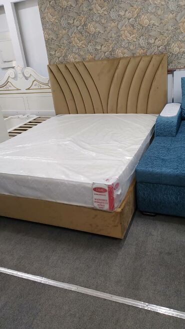 полуторную кровать: Односпальная Кровать, Новый