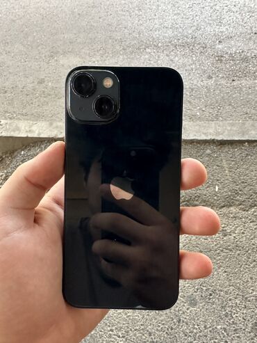 Apple iPhone: IPhone 13, 128 GB, Midnight, Simsiz şarj, Face ID