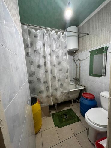 Посуточная аренда квартир: 1 комната, Душевая кабина, Постельное белье, Кондиционер — 10