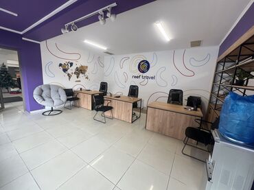 Офисы: Сдаю Офис, 57 м², В торговом центре — 3