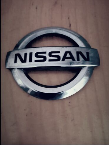 Emblemlər və nişanlar: NİSSAN.Tiida.
NİSSAN.Mikra.
2012 ci il.
İşlənmiş