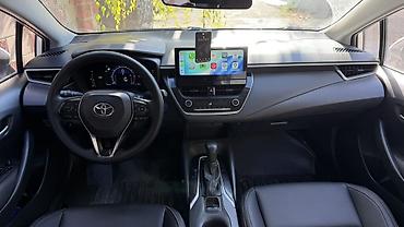 Toyota: Toyota Corolla: 2023 г., 1.8 л, Вариатор, Гибрид, Седан — 3