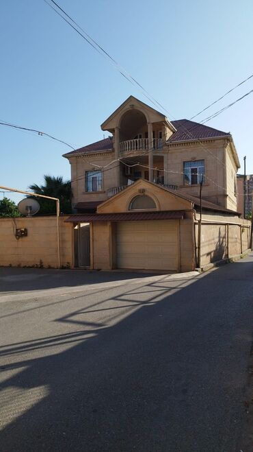 bakıxanovda satılan evlər: 6 otaqlı, 270 kv. m, Kredit yoxdur, Yeni təmirli