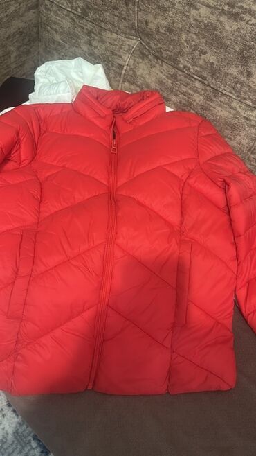 Pencəklər: Trendyoldan alınmışdır. 25 manata alınıp 10 manata satılır