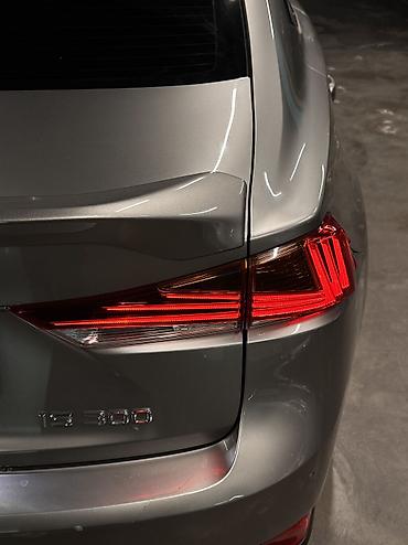 Lexus: Lexus IS: 2018 г. — 7