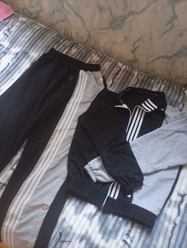 İdman dəsti, Adidas, S (EU 36), rəng - Qara