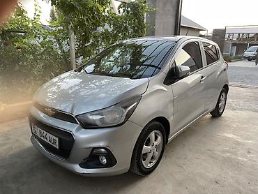 crv 2: Chevrolet Spark: 2017 г., 1 л, Автомат, Бензин, Хэтчбэк — 2